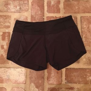 LULULEMON BLACK RUN TIMES SHORT *4-way Stretch 4”